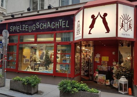 spielzeugschachtel